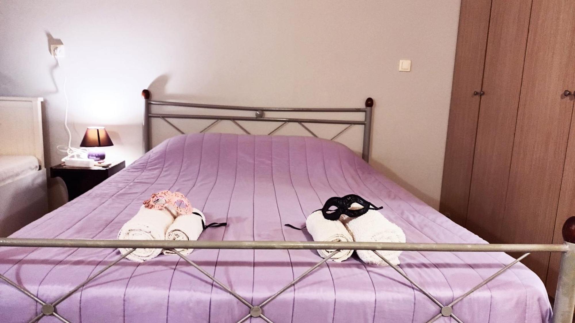 Vila Olives House Vromonérion Pokoj fotografie